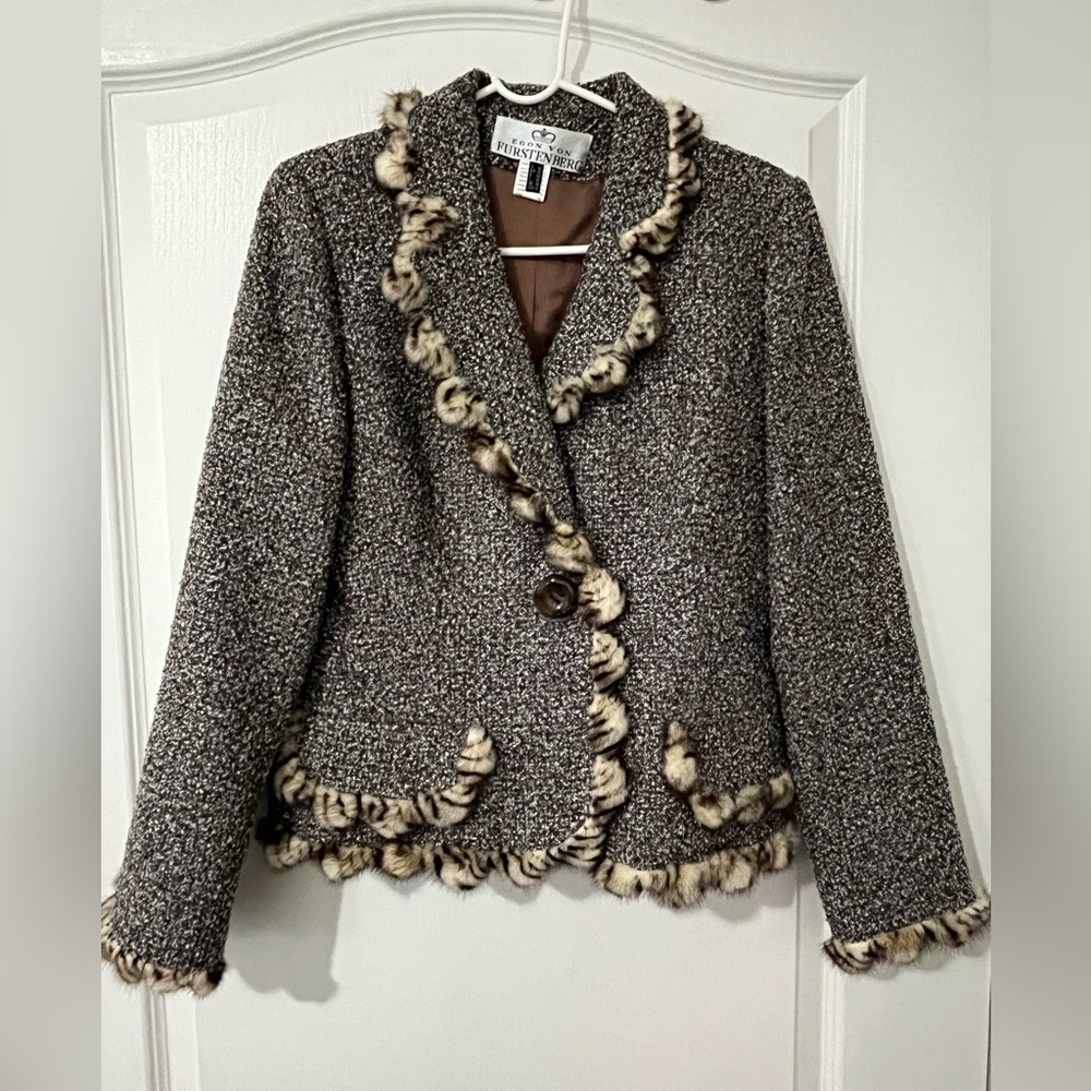 Vintage Egon Von Furstenberg women’s suit jacket